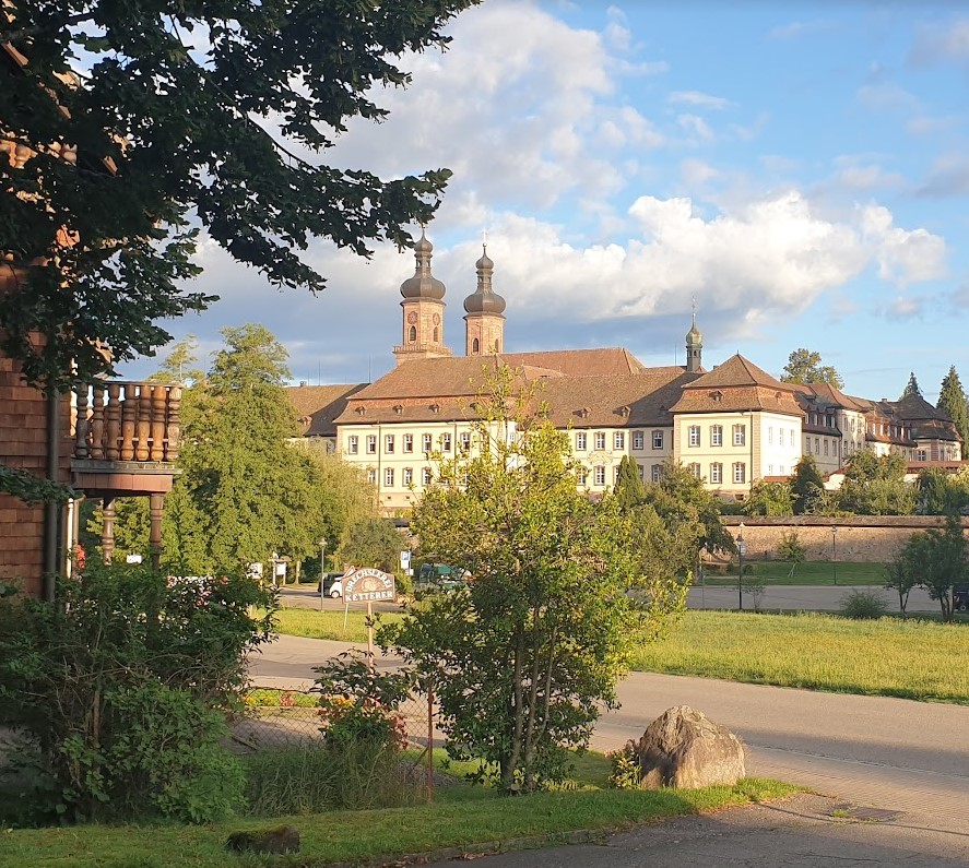 Blick auf das Kloster von St. Peter